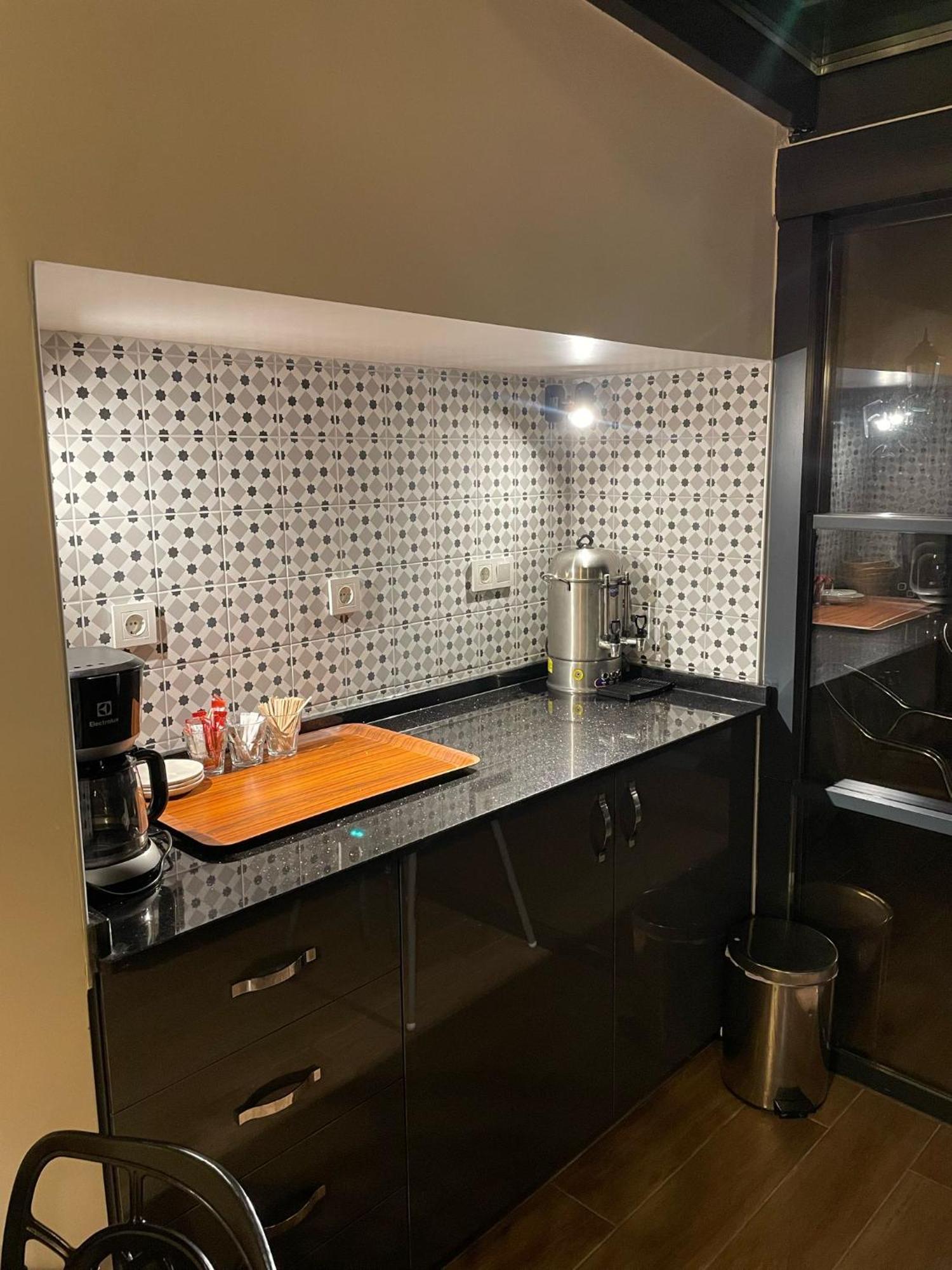 Andi Hotel اسطنبول المظهر الخارجي الصورة