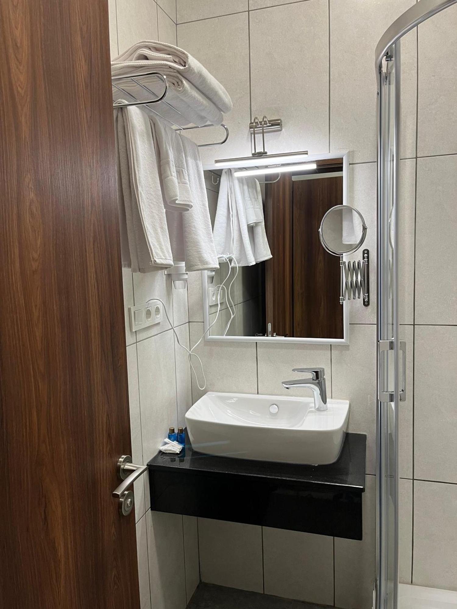 Andi Hotel اسطنبول المظهر الخارجي الصورة
